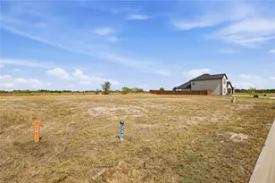 255 Brent Ln, Greenville, TX 75402 - Photo 1