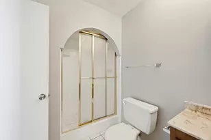 1617 Whittenburg Dr, Fort Worth, TX 76134 - Photo 18