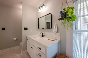1604 S Adams St, Fort Worth, TX 76104 - Photo 20