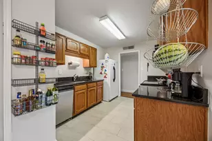 2312 Havenwood Dr, Arlington, TX 76018 - Photo 10