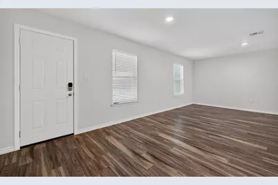 7817 Vineyard Drive, Abilene, TX 79606 - Photo 6