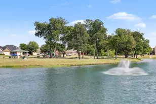 1235 Clearwater Dr, Grand Prairie, TX 75052 - Photo 30