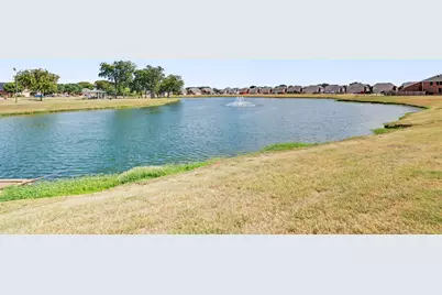 1235 Clearwater Drive, Grand Prairie, TX 75052 - Photo 2
