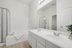 1235 Clearwater Dr, Grand Prairie, TX 75052 - Photo 16
