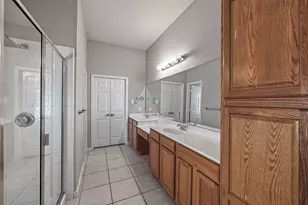 1009 Greenview Ln, Savannah, TX 76227 - Photo 34