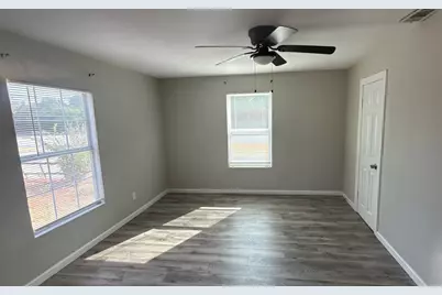 1402 Inwood Boulevard, Garland, TX 75042 - Photo 6