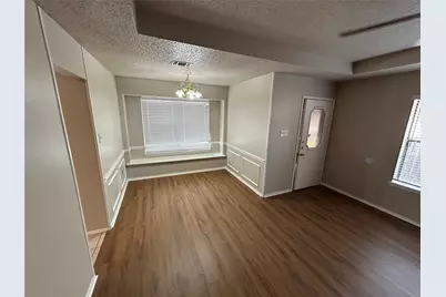 5425 Stagetrail Drive, Arlington, TX 76017 - Photo 2