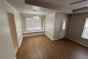 5425 Stagetrail Dr, Arlington, TX 76017 - Photo 2
