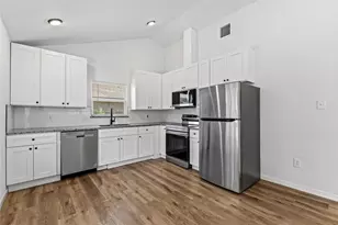 2123 Burnett Ave, Waco, TX 76706 - Photo 10