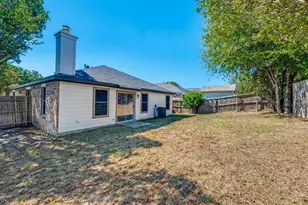 1309 Dundee Dr, Arlington, TX 76002 - Photo 30