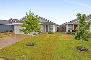 5609 Timber Pt Dr, Princeton, TX 75407 - Photo 2