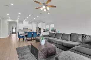 361 Moonvine Dr, Little Elm, TX 75068 - Photo 12