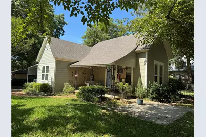 229 E Tennie Street, Gainesville, TX 76240 - Photo 2