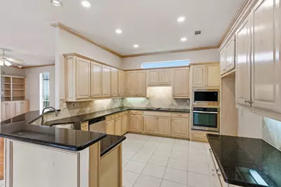 2313 Marblewood Drive, Plano, TX 75093 - Photo 10