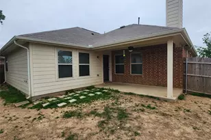 500 Paddle Dr, Crowley, TX 76036 - Photo 40