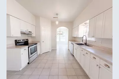 4519 Marcell Avenue, Dallas, TX 75211 - Photo 2