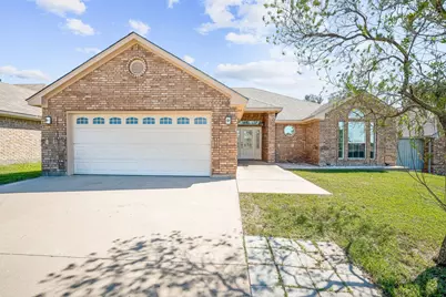 320 Midnight Shadow, Stephenville, TX 76401 - Photo 2
