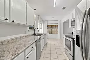 1015 Shelly Dr, Keene, TX 76031 - Photo 14