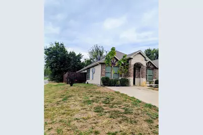 3201 Bois D Arc Street, Greenville, TX 75401 - Photo 8