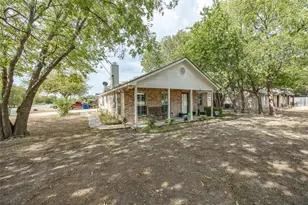 201 W Oak St, Aledo, TX 76008 - Photo 1