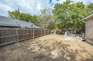 201 W Oak St, Aledo, TX 76008 - Photo 20