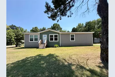 60 Holland Street, Pottsboro, TX 75076 - Photo 2