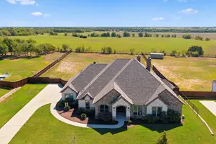 420 Dove Meadow Trl, Waxahachie, TX 75167 - Photo 2