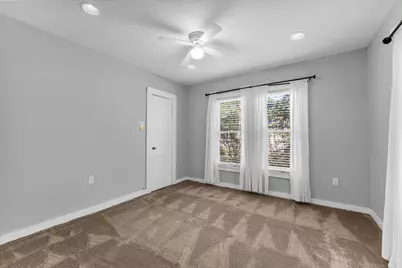 302 W Billington Drive, Robinson, TX 76706 - Photo 12