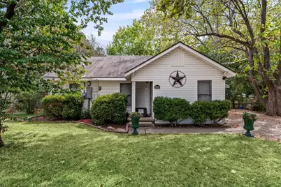 302 W Billington Drive, Robinson, TX 76706 - Photo 2