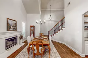 4319 Crown Knoll Cir, Flower Mound, TX 75028 - Photo 10