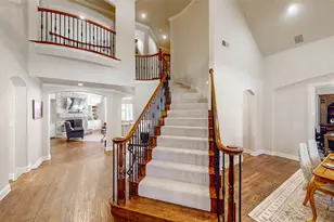 4319 Crown Knoll Cir, Flower Mound, TX 75028 - Photo 8