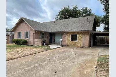 1310 Doncaster Street, Irving, TX 75062 - Photo 1
