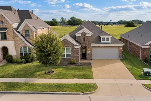 330 Gleneagles Dr, Garland, TX 75040 - Photo 1