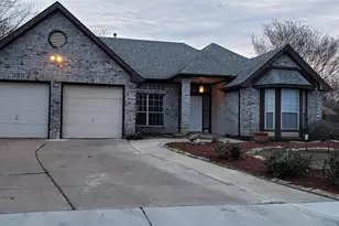 4234 Briar Hill Dr, Grand Prairie, TX 75052 - Photo 10