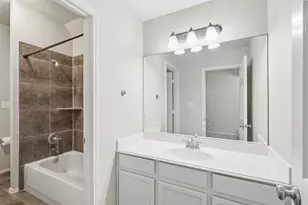750 Village Green Dr, DeSoto, TX 75115 - Photo 30