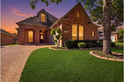 750 Village Green Drive, DeSoto, TX 75115 - Photo 2