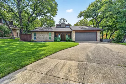 1600 Craighton Court, Arlington, TX 76012 - Photo 2