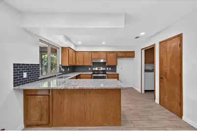 1600 Craighton Court, Arlington, TX 76012 - Photo 14