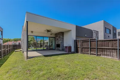 9742 Sunset Drive, Frisco, TX 75033 - Photo 32