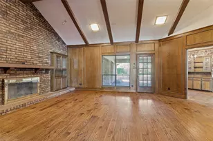 3716 Stoney Creek Rd, Fort Worth, TX 76116 - Photo 4