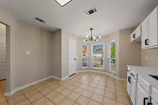 6001 Team Ct, Arlington, TX 76018 - Photo 4