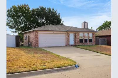 709 Basset Locke Drive, Fort Worth, TX 76108 - Photo 2