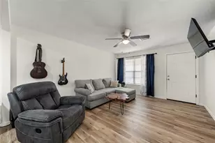 140 Shirley Dr, Lacy Lakeview, TX 76705 - Photo 4