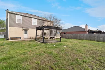 1507 Wavecrest Drive, Glenn Heights, TX 75154 - Photo 22