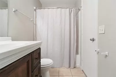 1507 Wavecrest Drive, Glenn Heights, TX 75154 - Photo 20