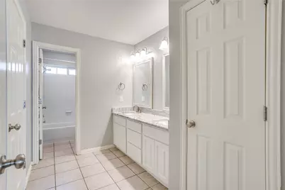 908 Bridle Path, Burleson, TX 76028 - Photo 30