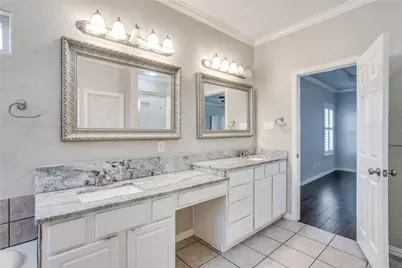 908 Bridle Path, Burleson, TX 76028 - Photo 24