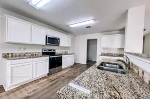 1329 Scenic Hills Dr, McKinney, TX 75071 - Photo 4