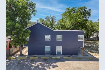 805 W Chambers Street #F, Cleburne, TX 76033 - Photo 12