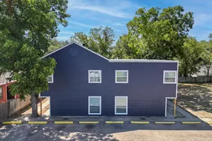 805 W Chambers St, Cleburne, TX 76033 - Photo 12